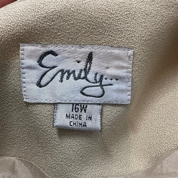 Vintage Emily Blazer Beaded Floral Detail Long Sleeve Button Closure Plus 16W‎ - Picture 3 of 15